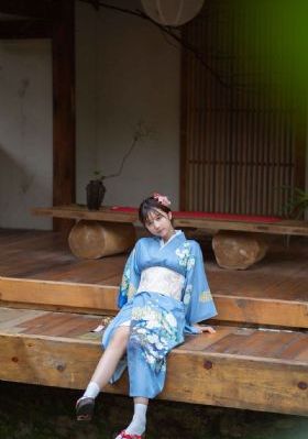 欧美贵妇黑高跟鞋50_电影免费观看
