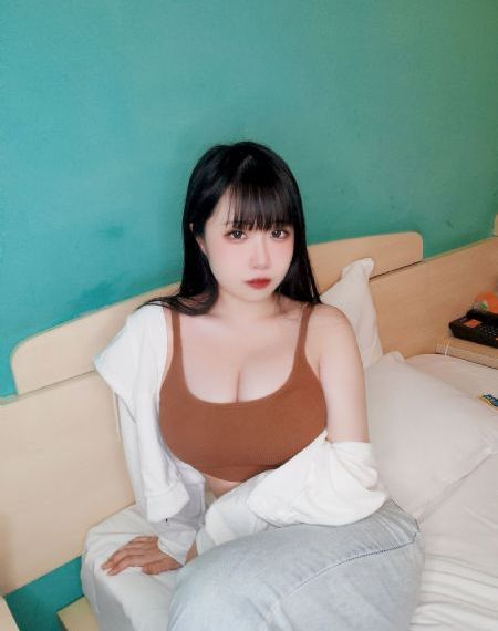 哥哥女人_HD高清电影在线