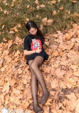 处女朱莉第一次_BD英语免费在线播放