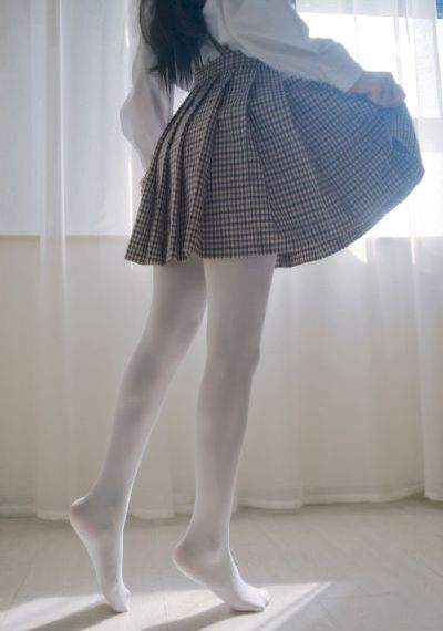 加油站六个瑞典女士_蓝光在线手机播放