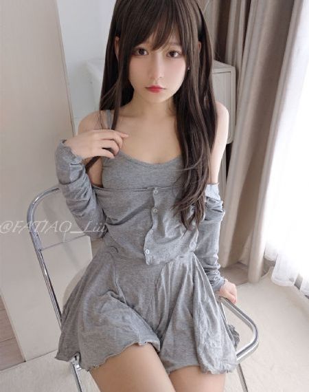 黑色月光粤语剧免费播放_720神马影院手机在线