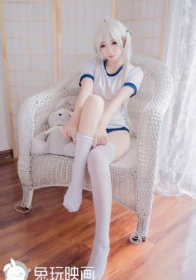 日日摸夜夜添狠狠添_720免费播放