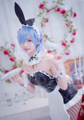 屌丝骑士_1080免费观看最新